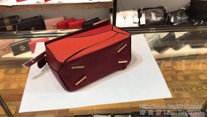 LOEWE羅意威 原單品質 特殊管道貨源 Puzzle手袋 對版顏色拼接 可單肩斜挎  jdl1191